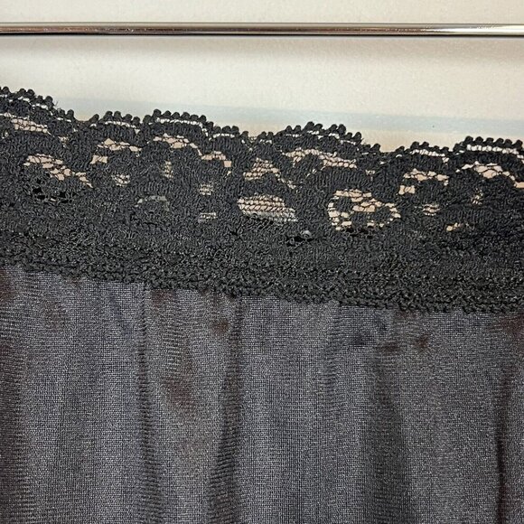 Vintage Vasserette Black Half Slip Size Small Lace Trim Slit Midi Length - Picture 4 of 8